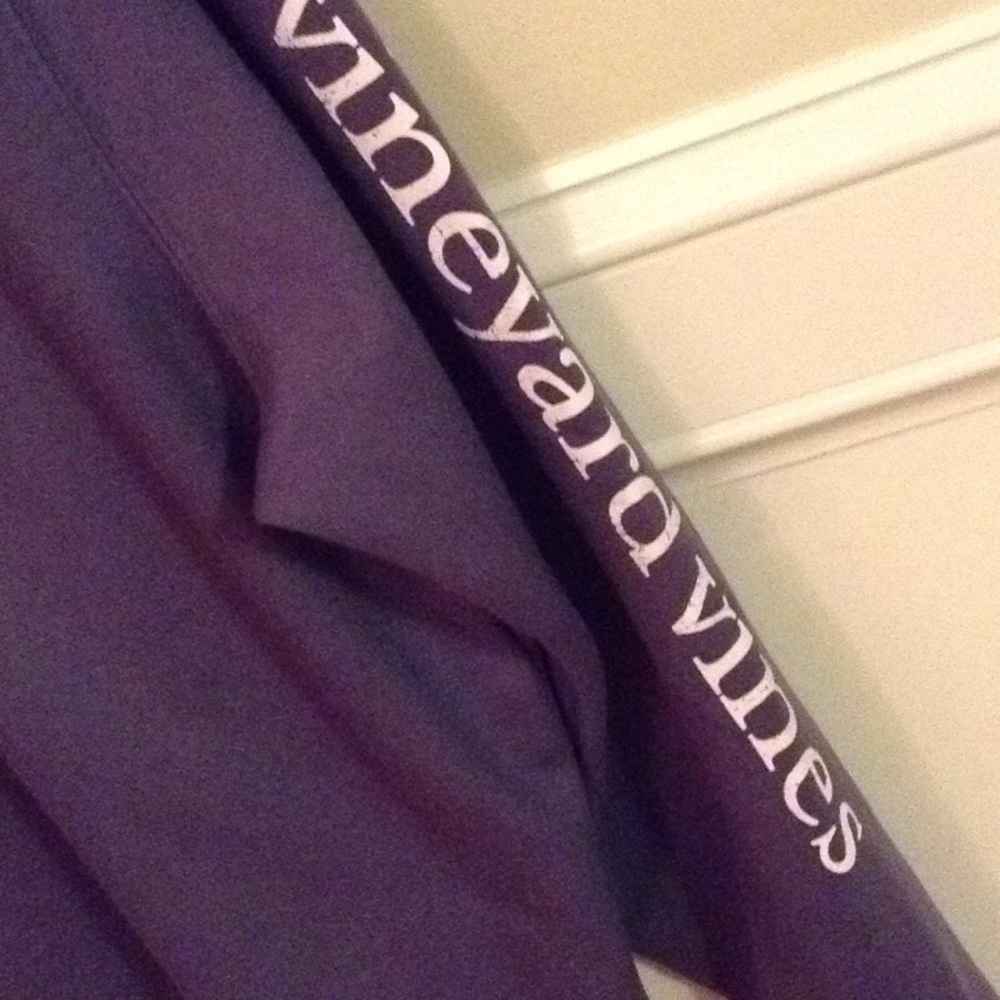 Vineyard Vines  1/4 zip - Picture 3 of 6